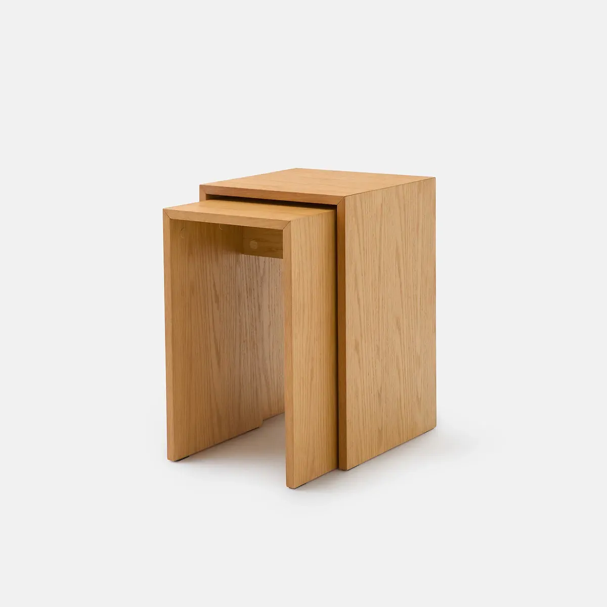 Mendo Set of 2 Nesting Side Tables - Oak, Oak Veneer MDF product