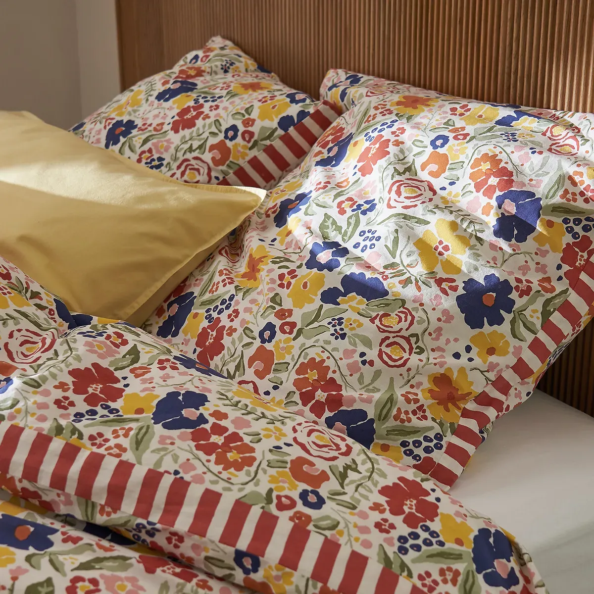 Misène Pillowcase - Floral Print, Washed Cotton alternate view