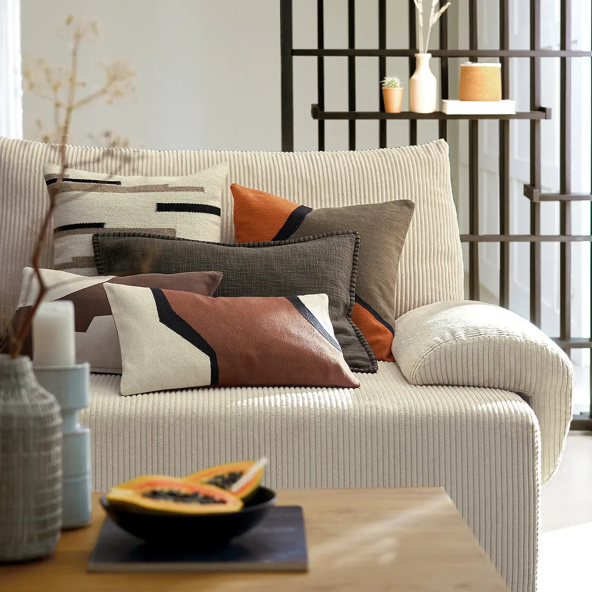 Nelio Cushion Cover - Ecru, Wool alternate view