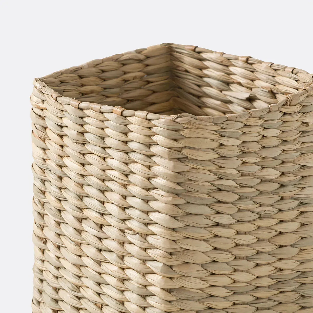 Nove Pencil Holder - Natural, Seagrass alternate view