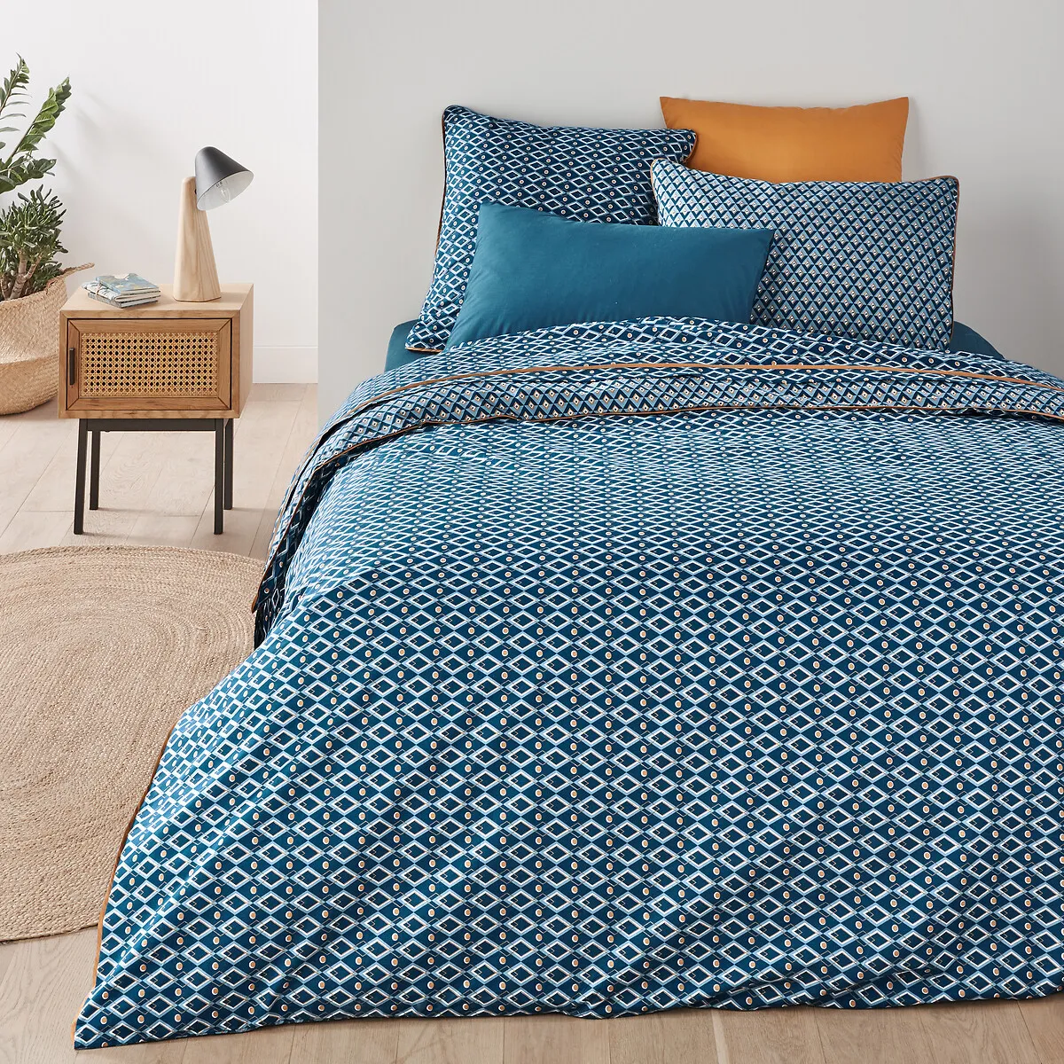 Palazzo Graphic Duvet Cover - Blue Print, Cotton product