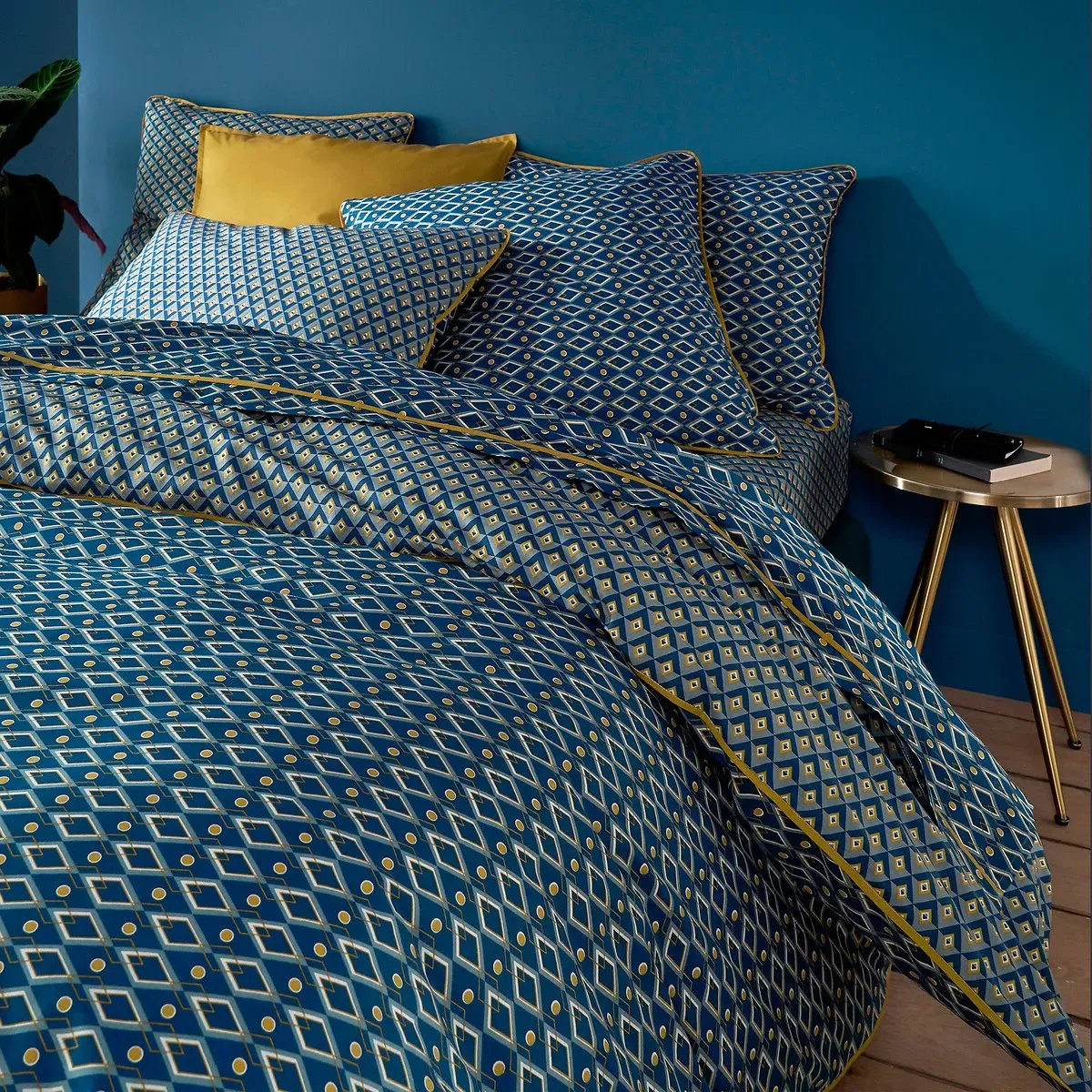 Pallazzo Cotton Pillowcase - Blue Print alternate view