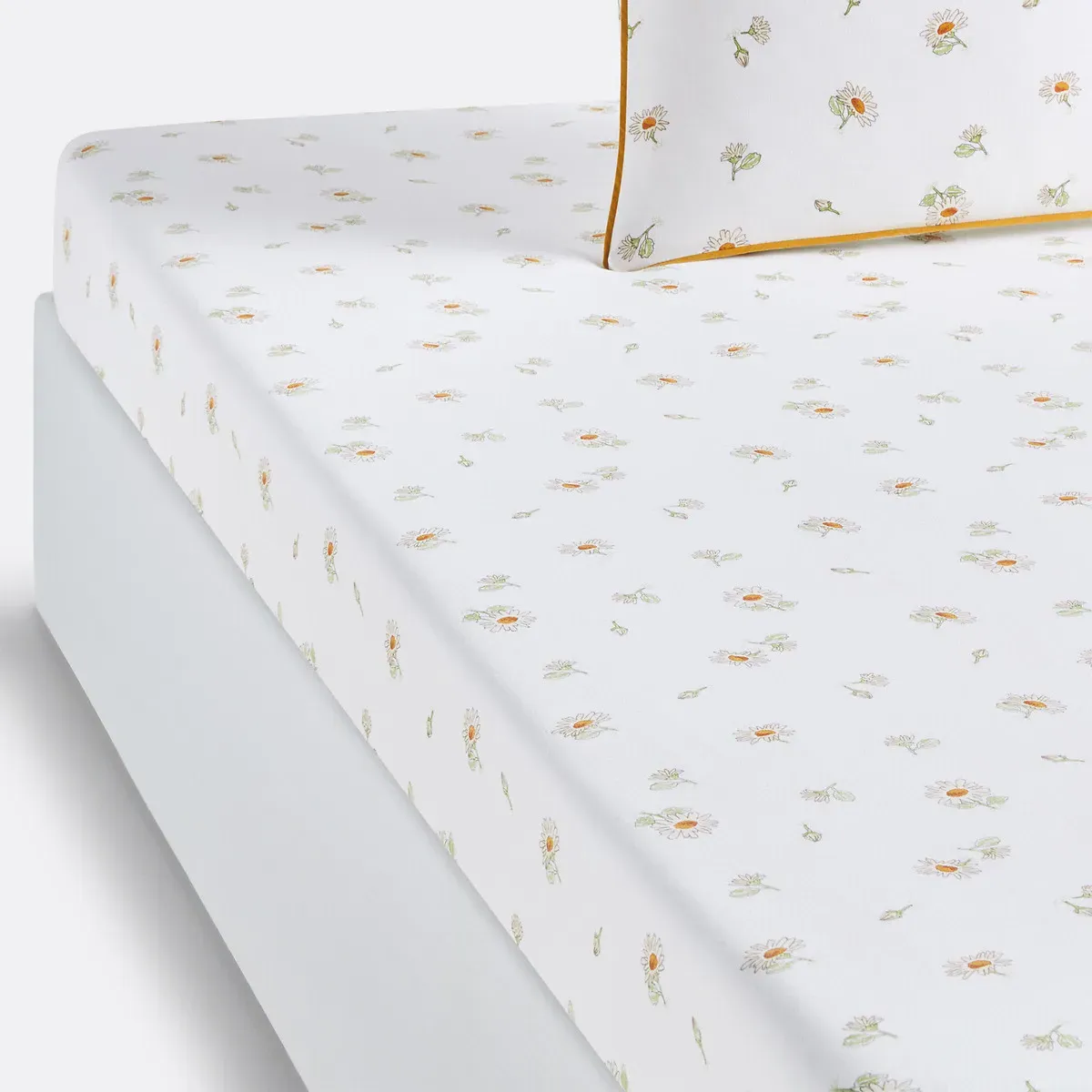 Paquita Floral Fitted Sheet - Printed, Washed Cotton product