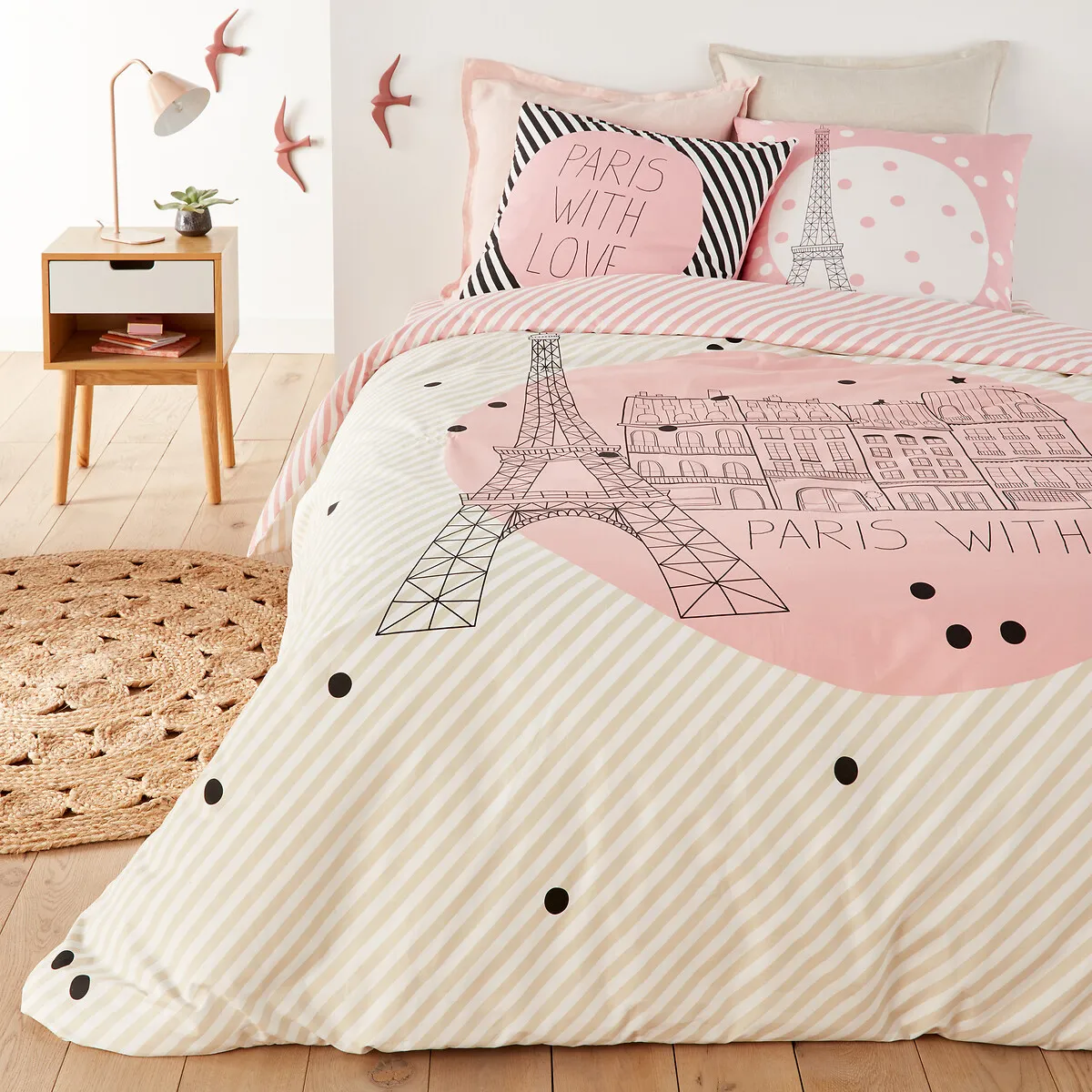 Paris For Ever Duvet Cover - Cotton product
