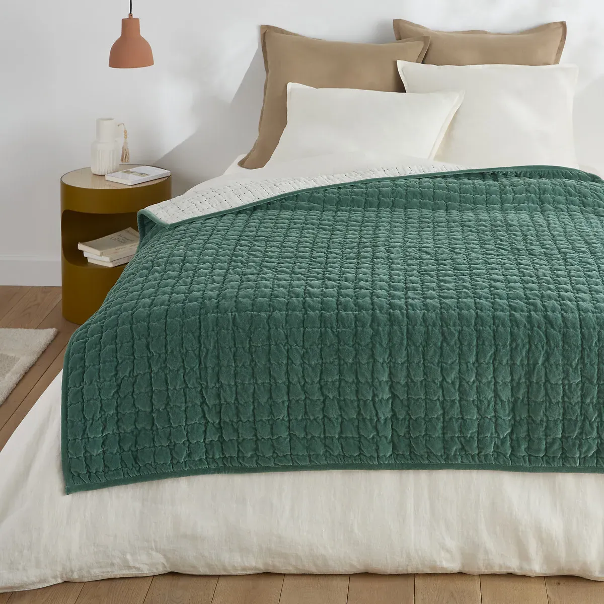 Paulette Cotton Velour Quilt - Green product