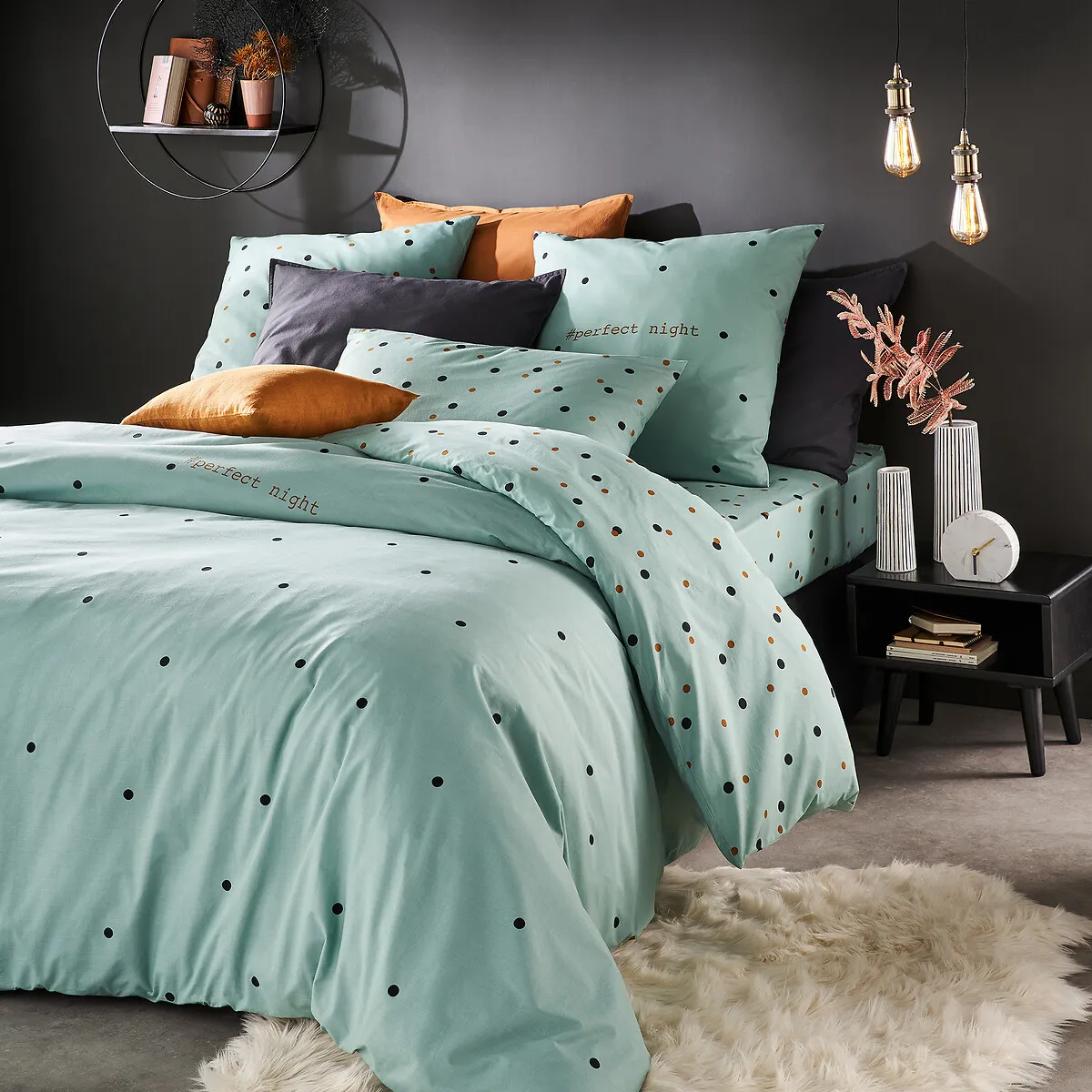 Perfect Night Spotted Cotton Duvet Cover - Pale Green product