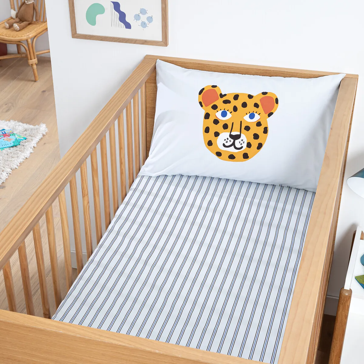 Petite Savane Baby Fitted Sheet with 17cm Flap - Animal Print, Cotton Percale product