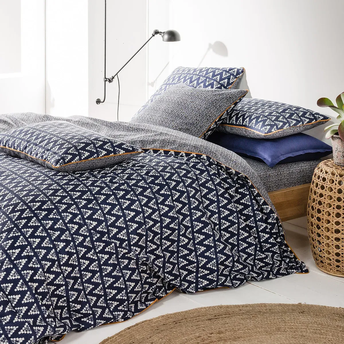 Popayan Graphic King Size Duvet Cover - Blue, Cotton product