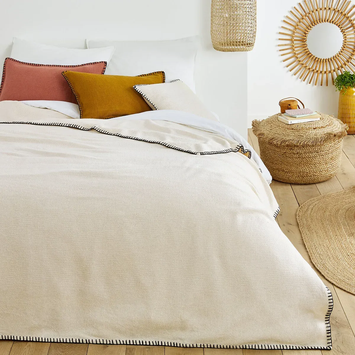 Raoul Plain Cotton Bedspread - Ecru product