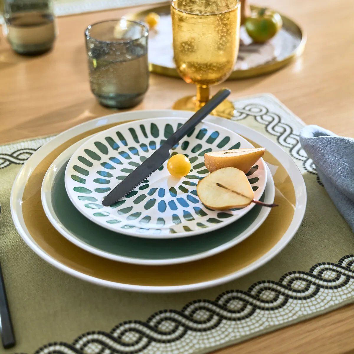 Riveri Stoneware Dessert Plates Set of 4 - Green alternate view