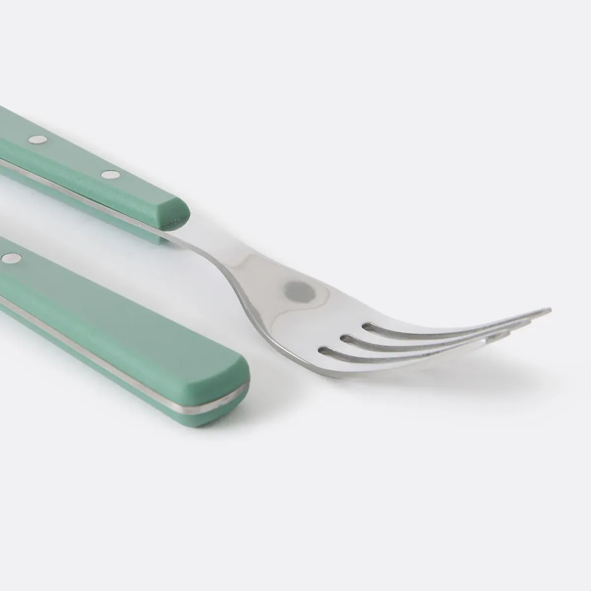 Roby 16-Piece Cutlery Set with Riveted Handles - Pale Green alternate view