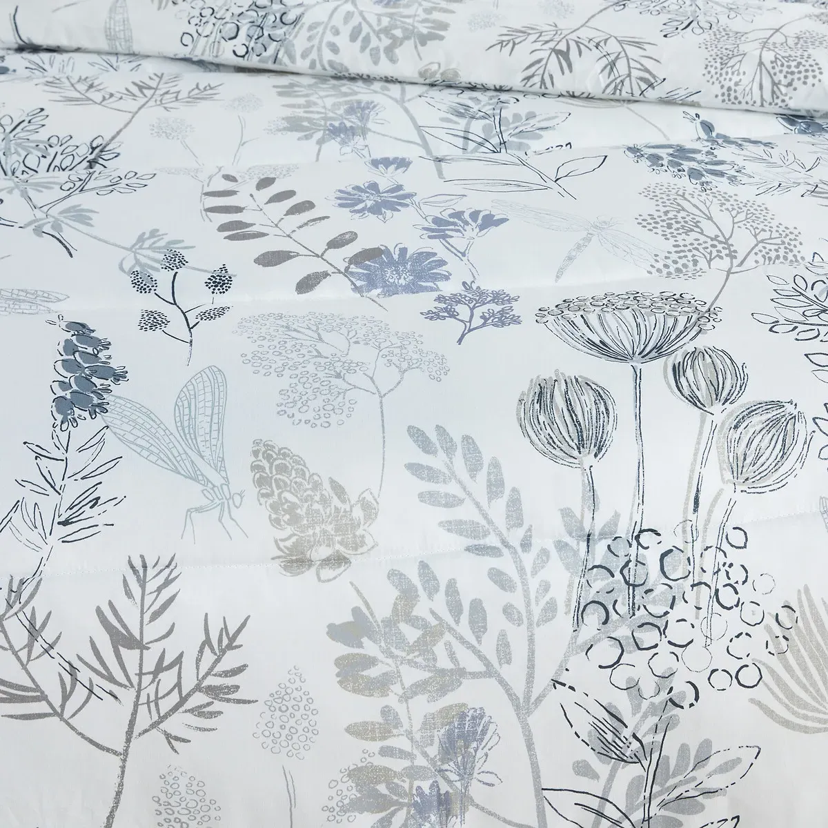 Romarin Quilt - Printed, Microfibre alternate view