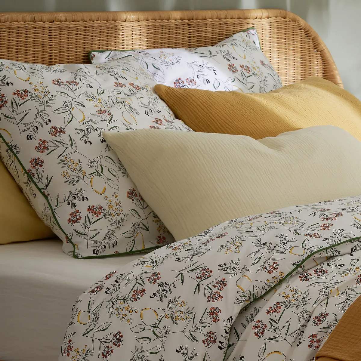 Rosalina Pillowcase - Printed, Cotton Percale alternate view