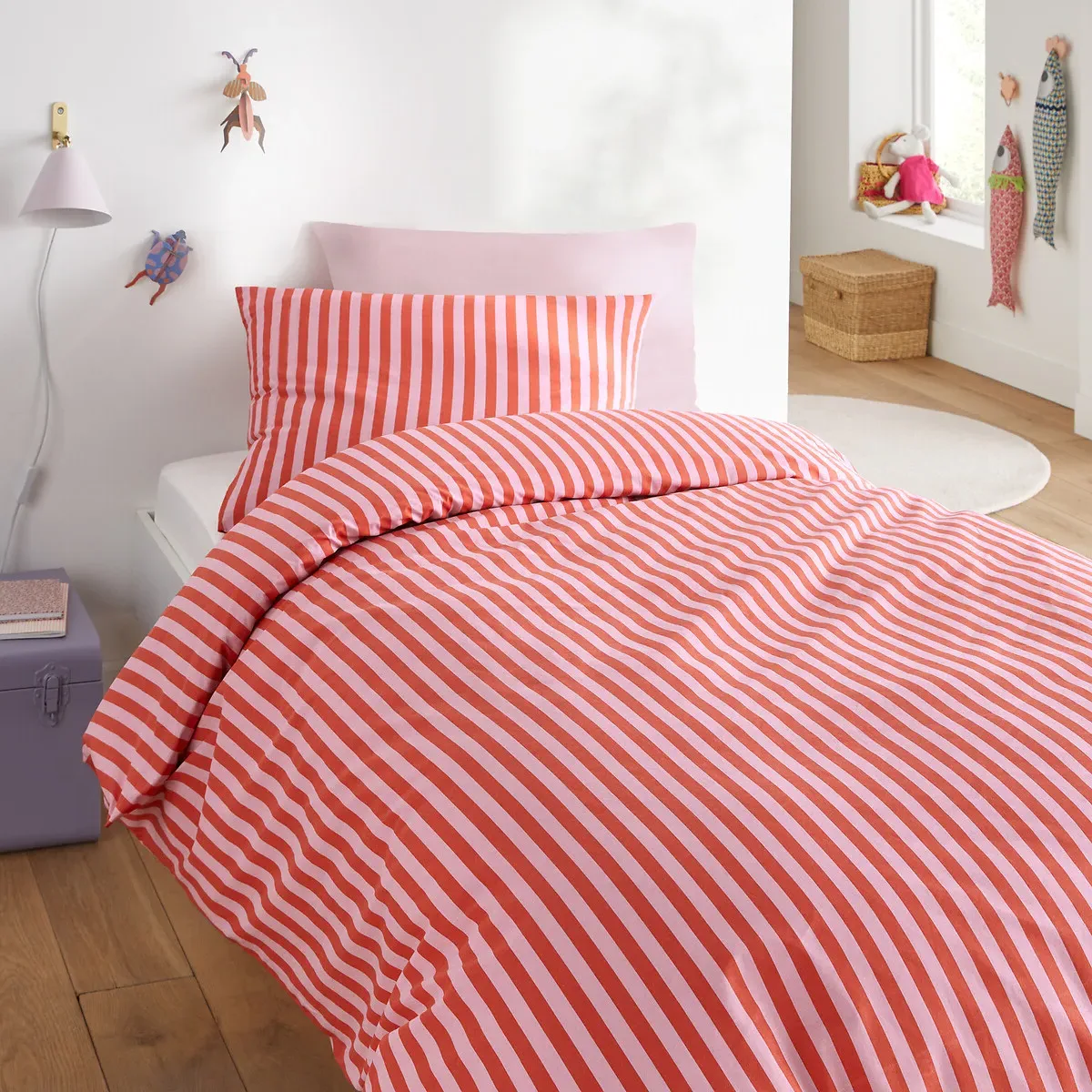 Sacha Duvet Cover Set with Rectangular Pillowcase - Pink Striped, Cotton alternate view