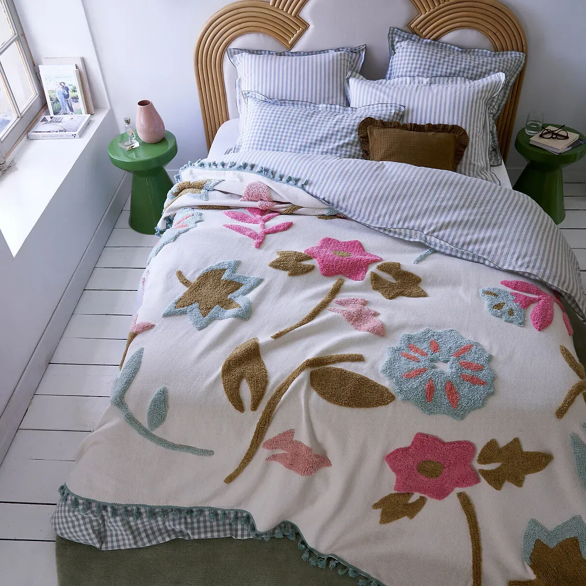 Samarkand Tufted Bedspread - Ecru, Braided Cotton alternate view