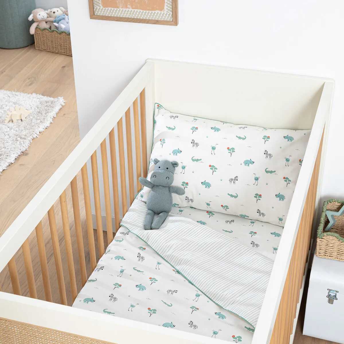 Savane Animal Print Fitted Sheet 17cm Flap - Organic Cotton alternate view