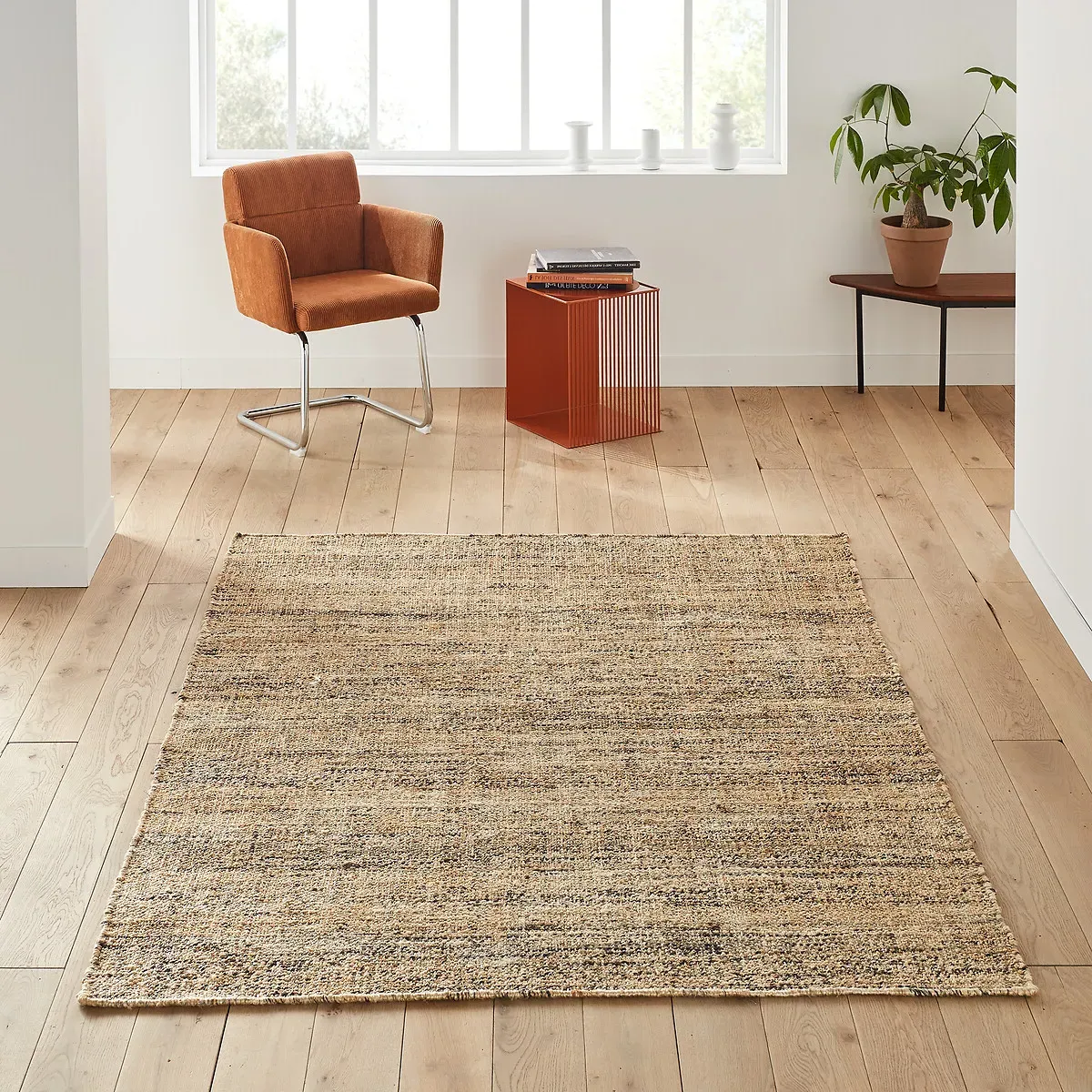 Saya Jute Rug - Black product