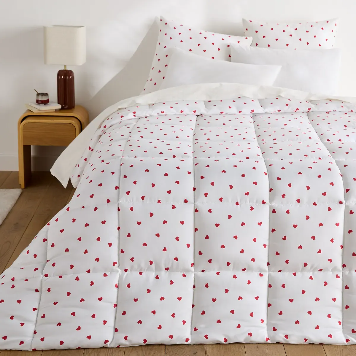 Scacco Heart Print Synthetic Duvet - Recycled Microfibre product