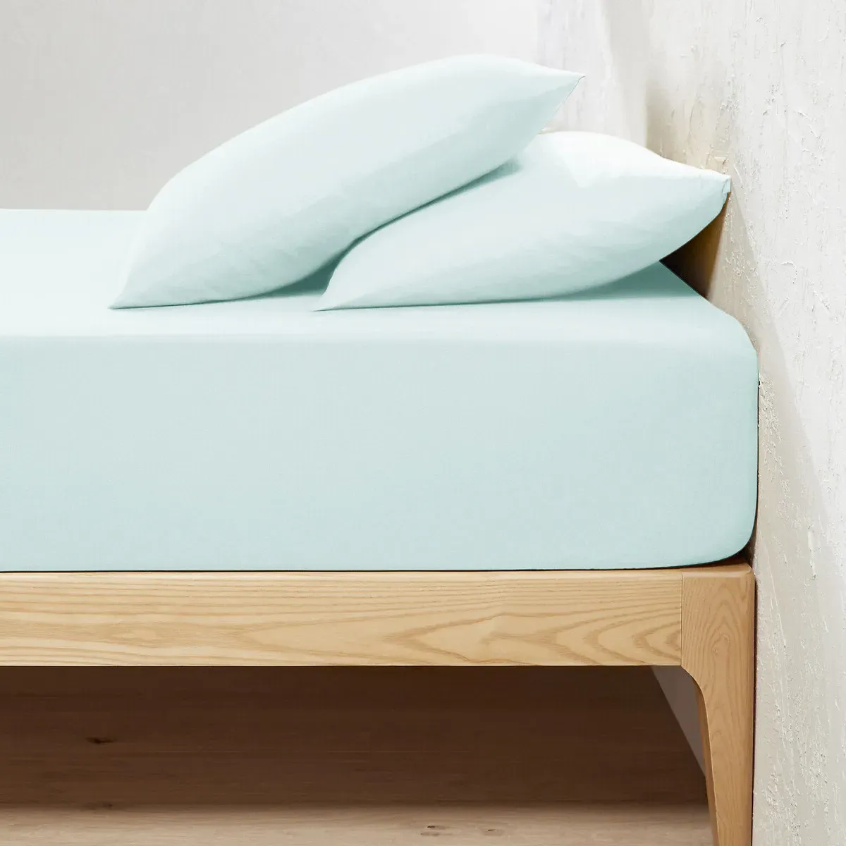 Scenario Fitted Sheet 25cm Depth - Celadon Blue, Cotton product