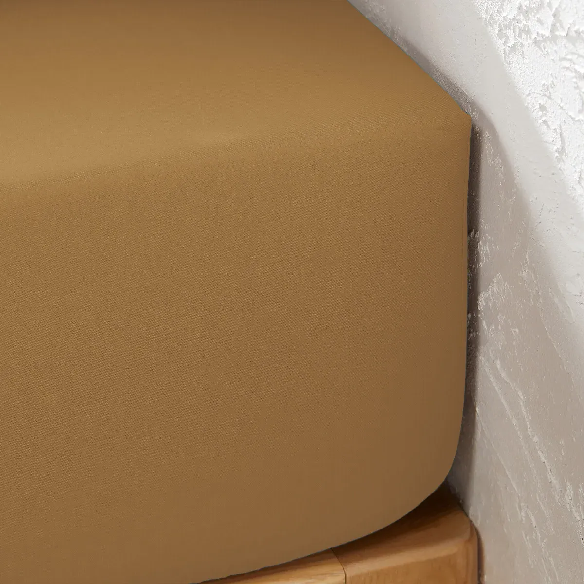Scenario Polycotton Fitted Sheet 32cm Flap - Bronze product