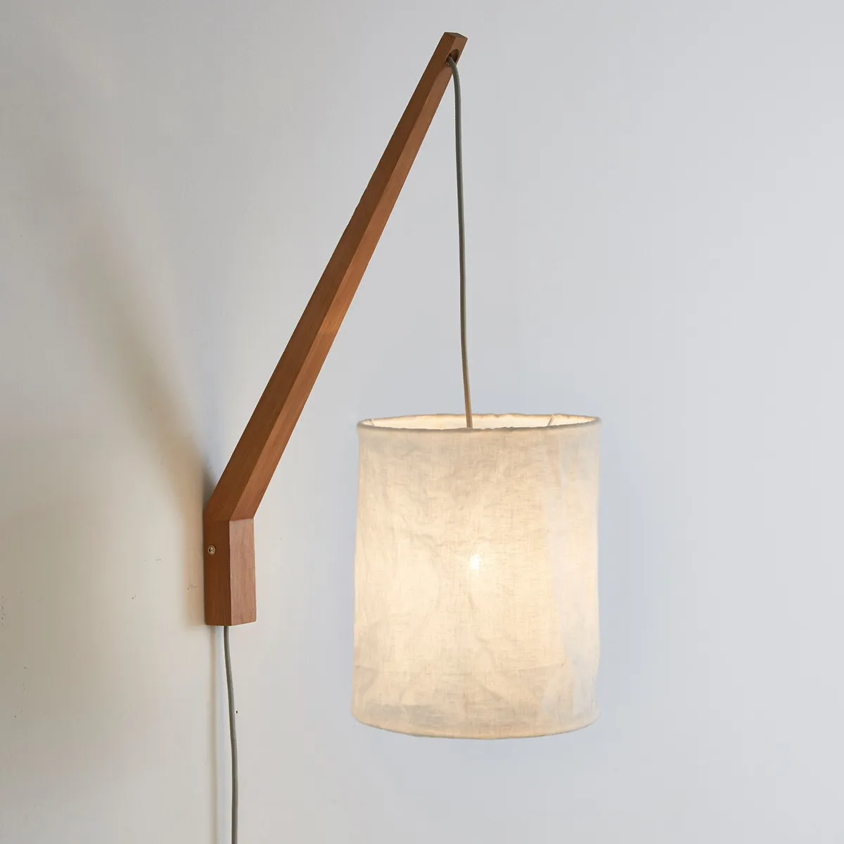 Setto Wall Light - Natural, Ash Wood & Linen alternate view