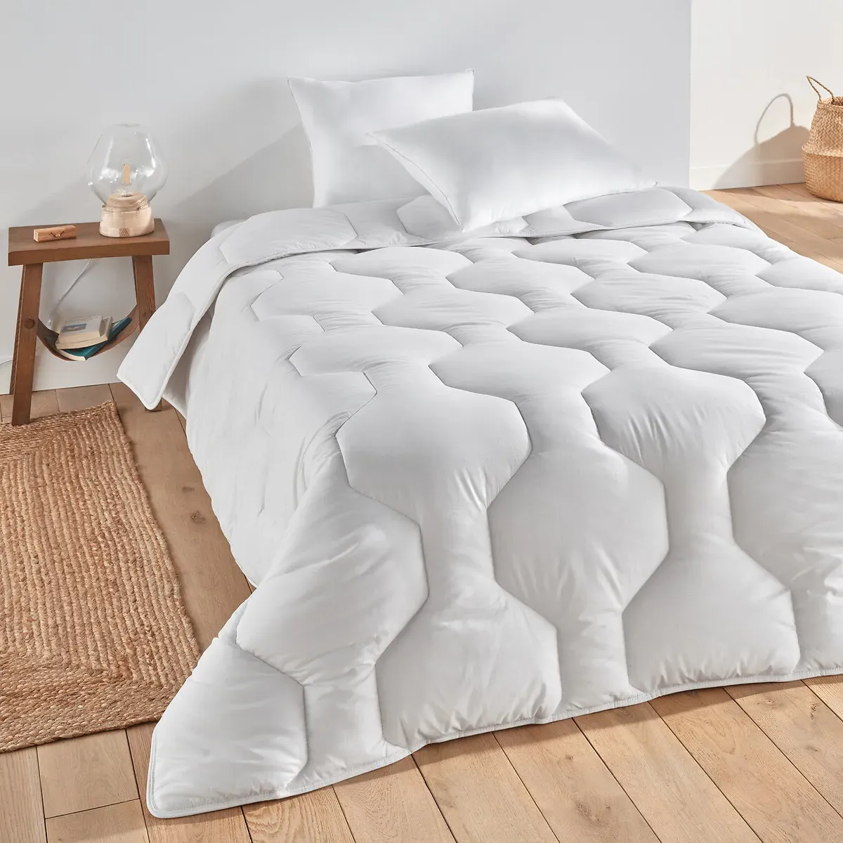 Single Mid-Weight Duvet 300g/m² - White, Cotton product