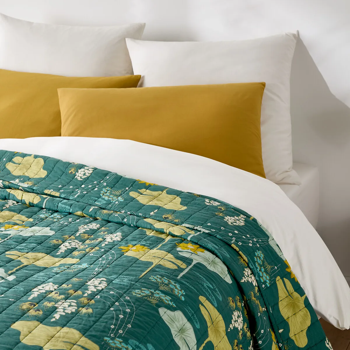 Song Quilted Kantha Bedspread - Green, Cotton Voile alternate view