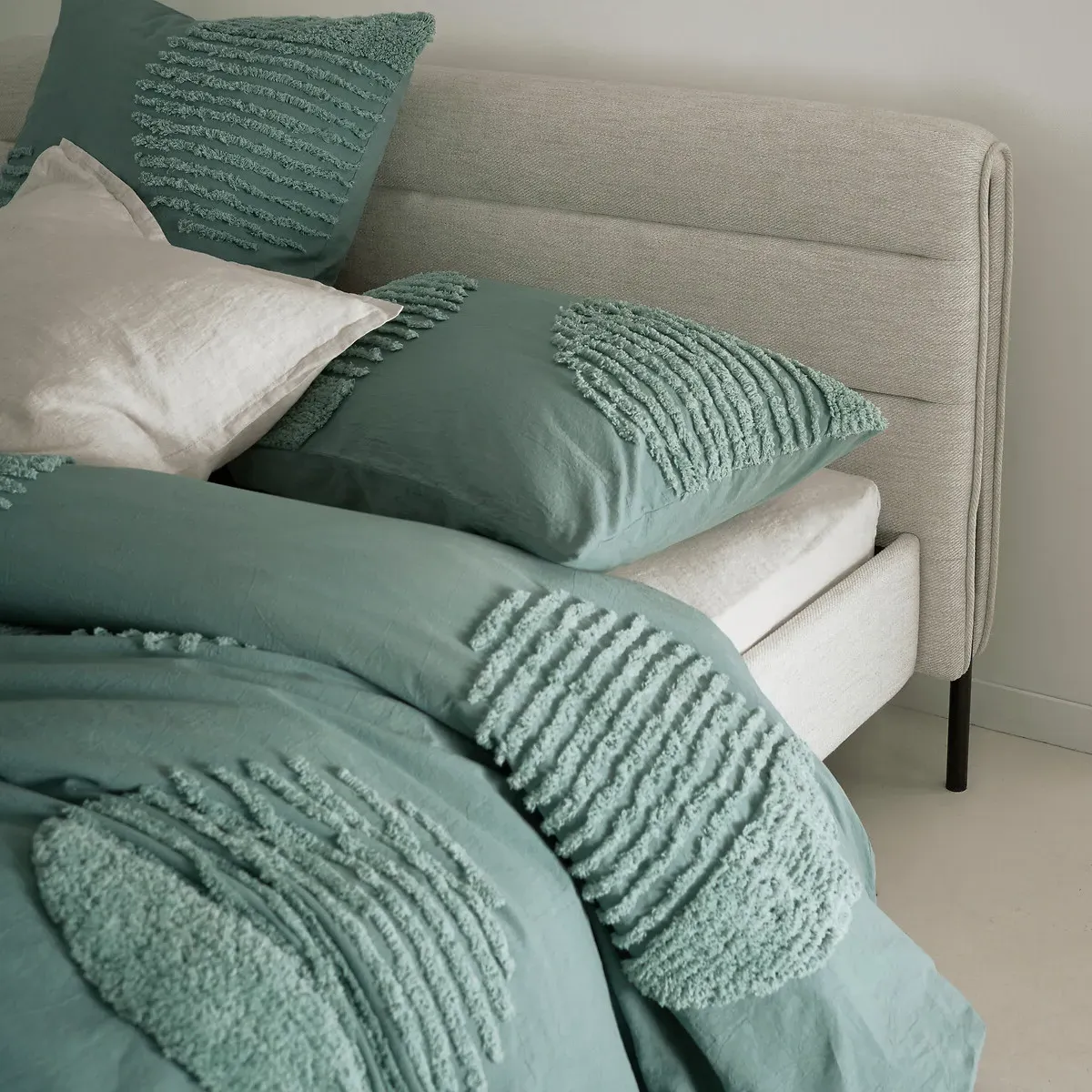 Soren Tufted Pillowcase - Grey-Green, Cotton alternate view
