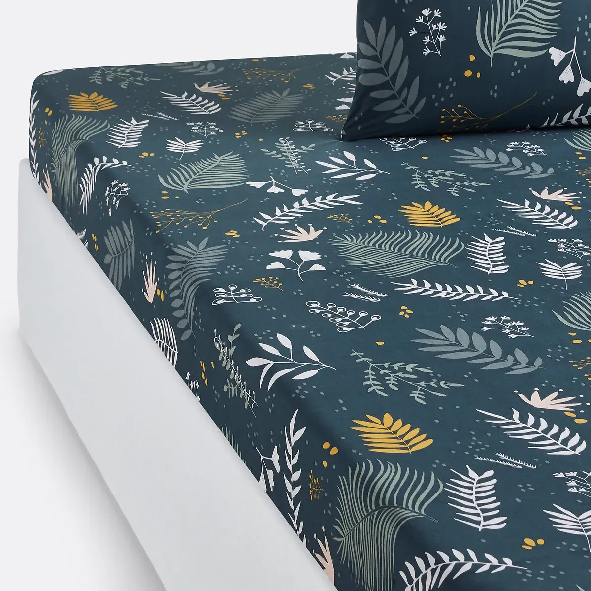 Suzanne Floral Fitted Sheet 200 Thread Count - Blue Print, Cotton Percale product