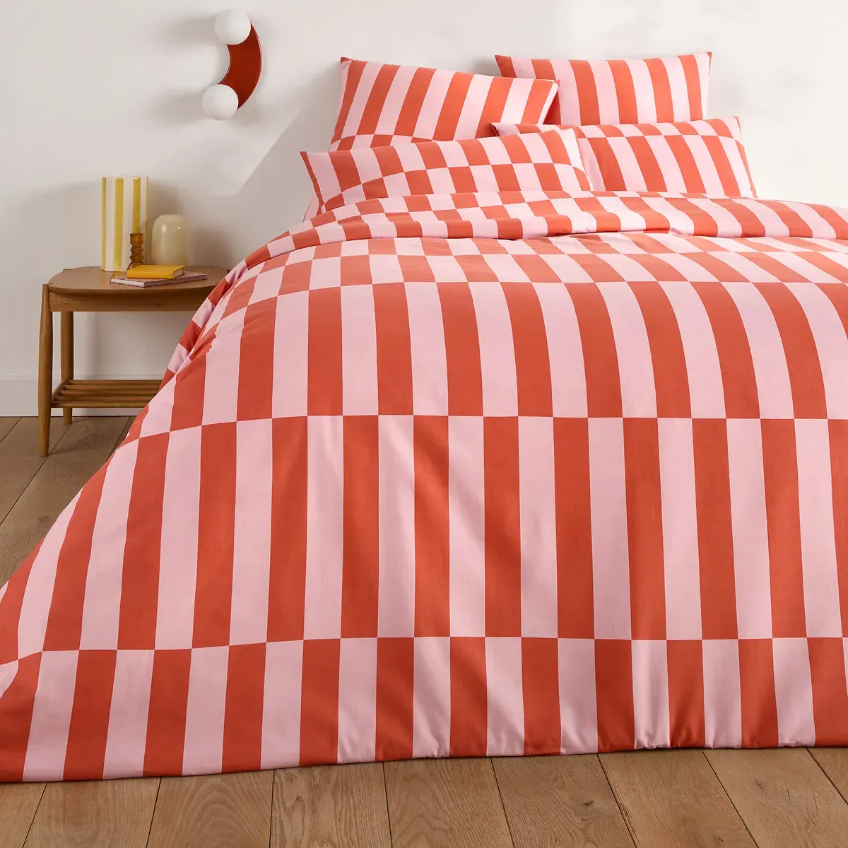 Tabaka Duvet Cover - Red, Recycled Cotton alternate view