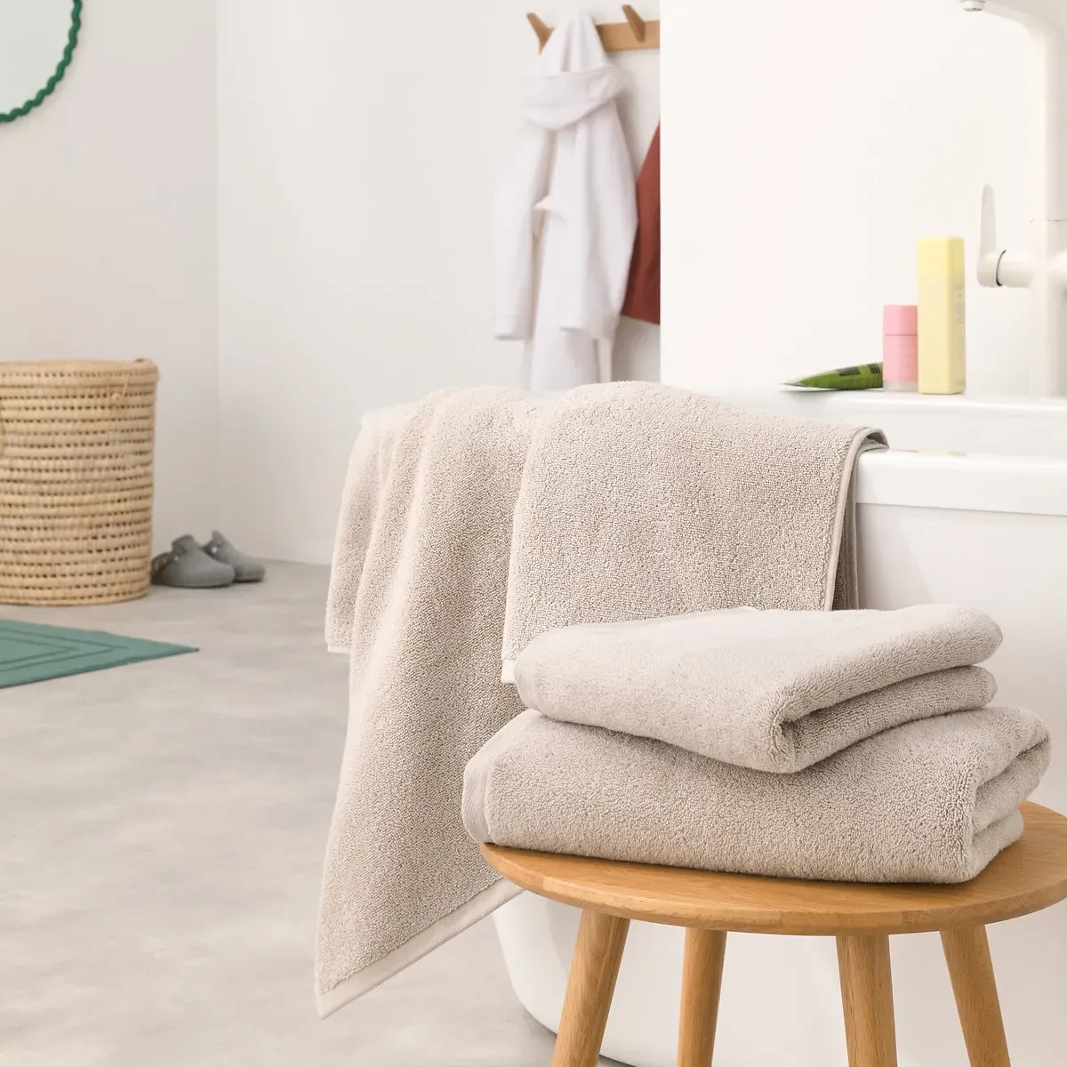 Talmont Bath Towel 500g/m2 - Natural, Cotton alternate view