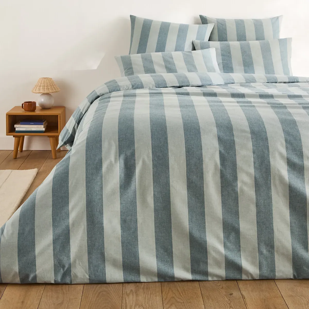 Tamori Pillowcase - Green, Cotton alternate view