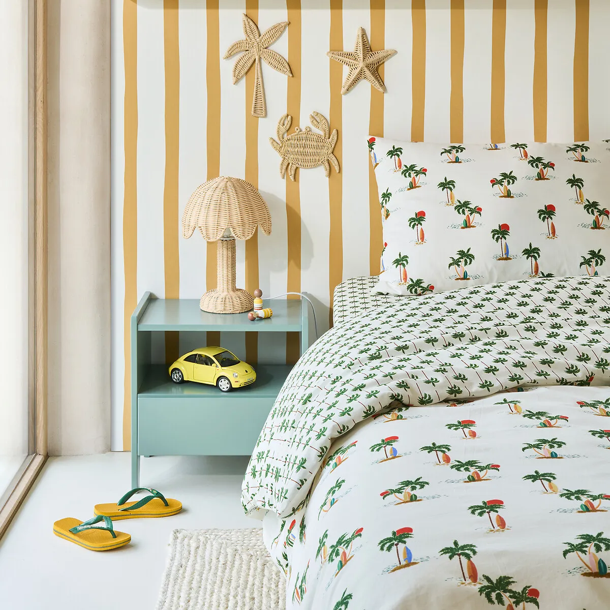 Tapahi Palm Tree Print Child's Pillowcase - Recycled Cotton alternate view