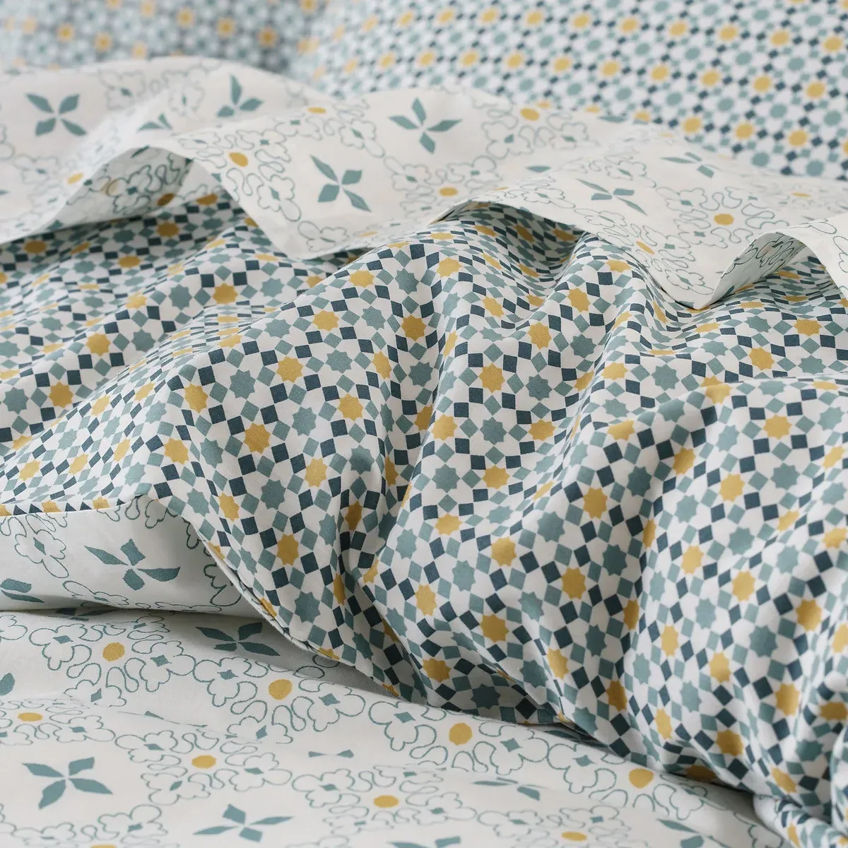 Teyben Tiled Geometric Duvet Cover - Blue Print, Cotton alternate view