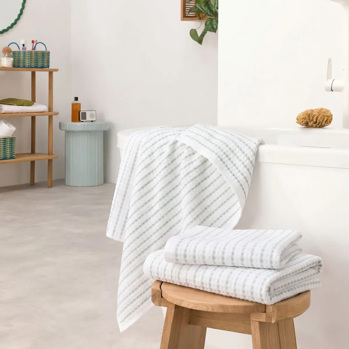 Tifli Rayé Hand Towel Striped Honeycomb - Cotton alternate view