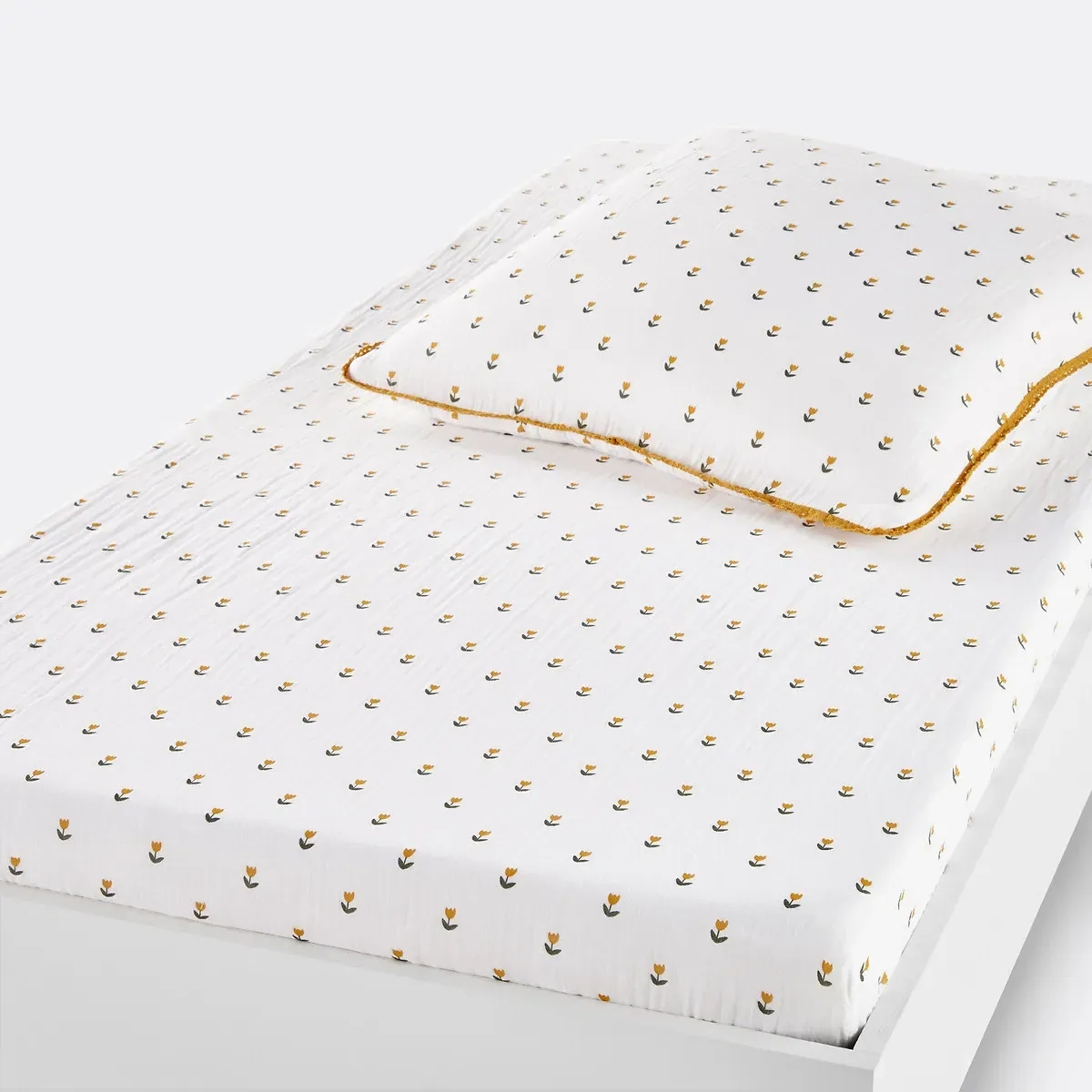 Tulipe Cotton Muslin Fitted Sheet - Tulip Print product