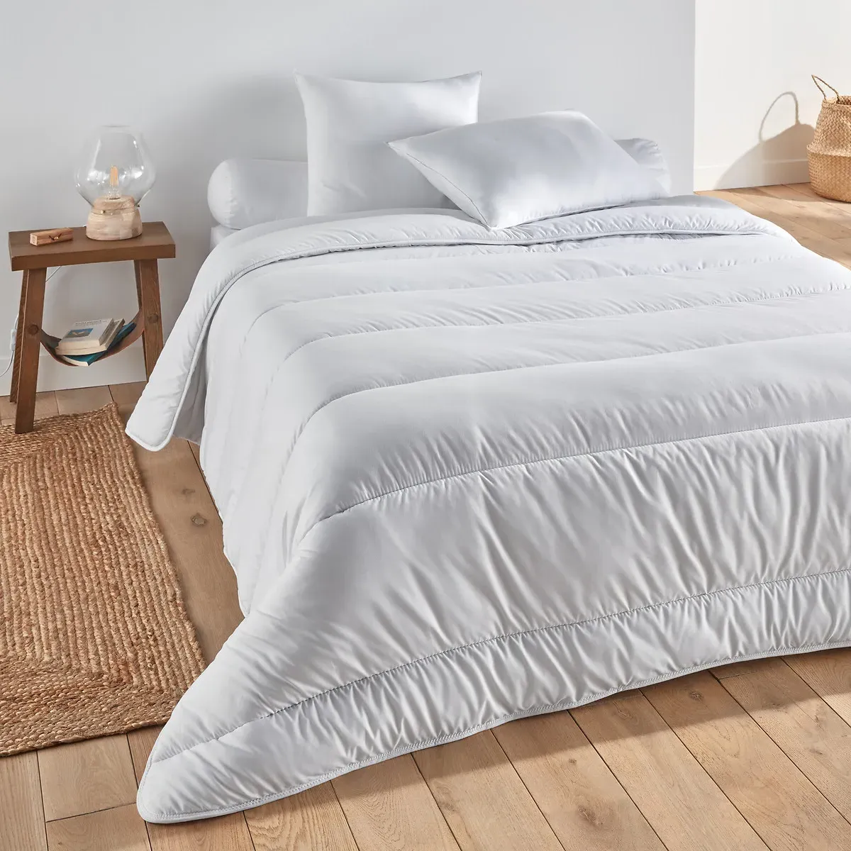 Ultra Warm Anti-Mite Duvet - White product