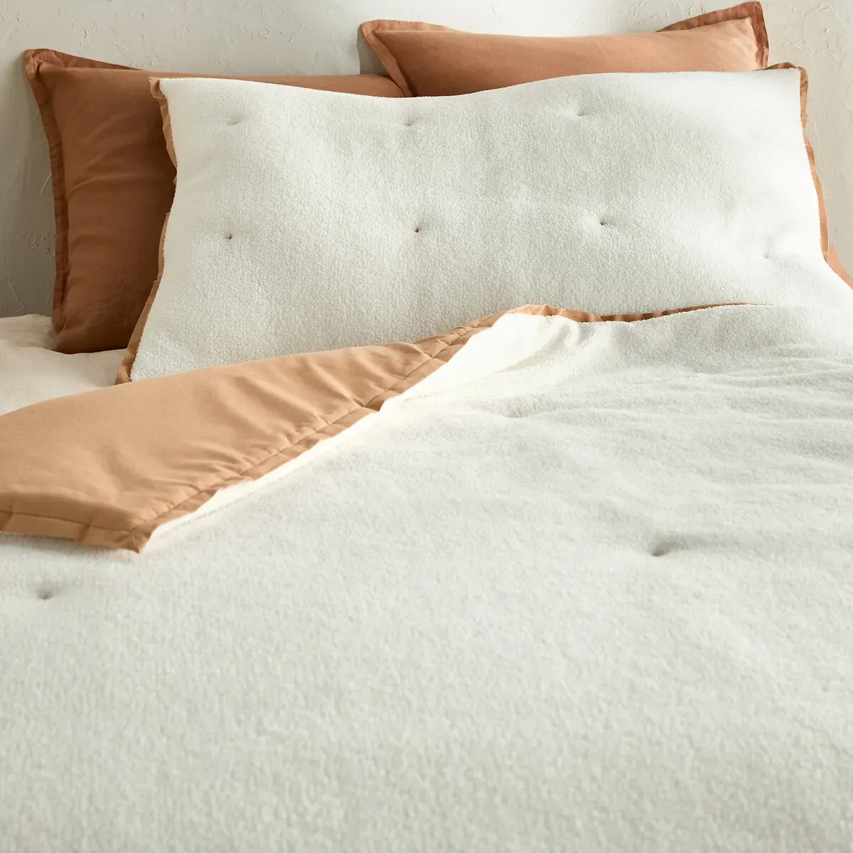 Walls Fleece & Washed Cotton Quilt - Ecru alternate view