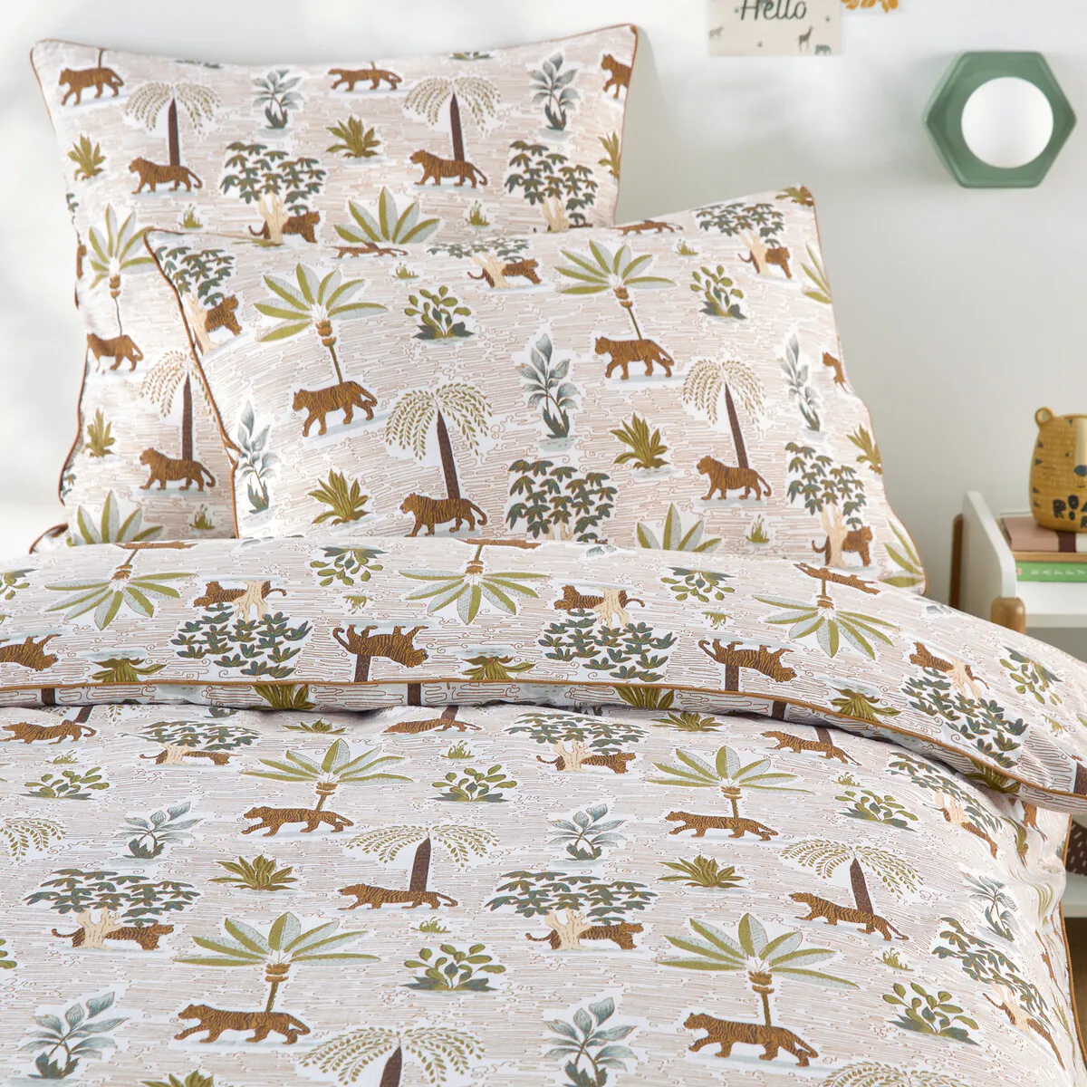 Wila Jungle Print Double Duvet Cover - Washed Cotton product