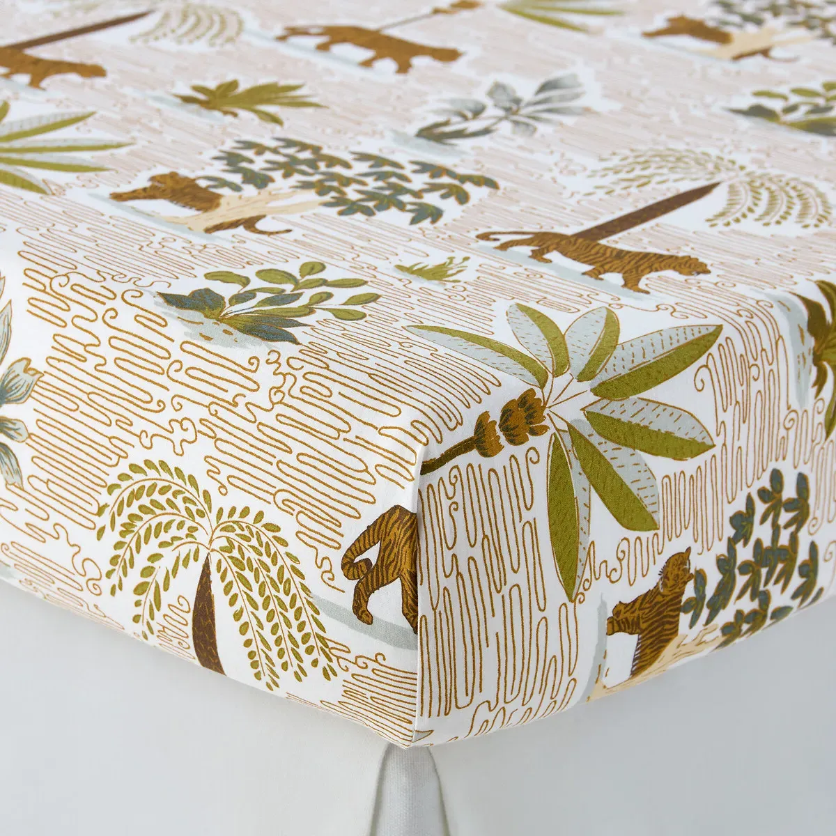 Wila Jungle Print Fitted Sheet with 25cm Flap - Cotton alternate view