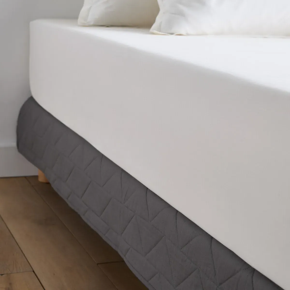 Zig-Zag Scenario Quilted Bed Skirt - Charcoal, Cotton product