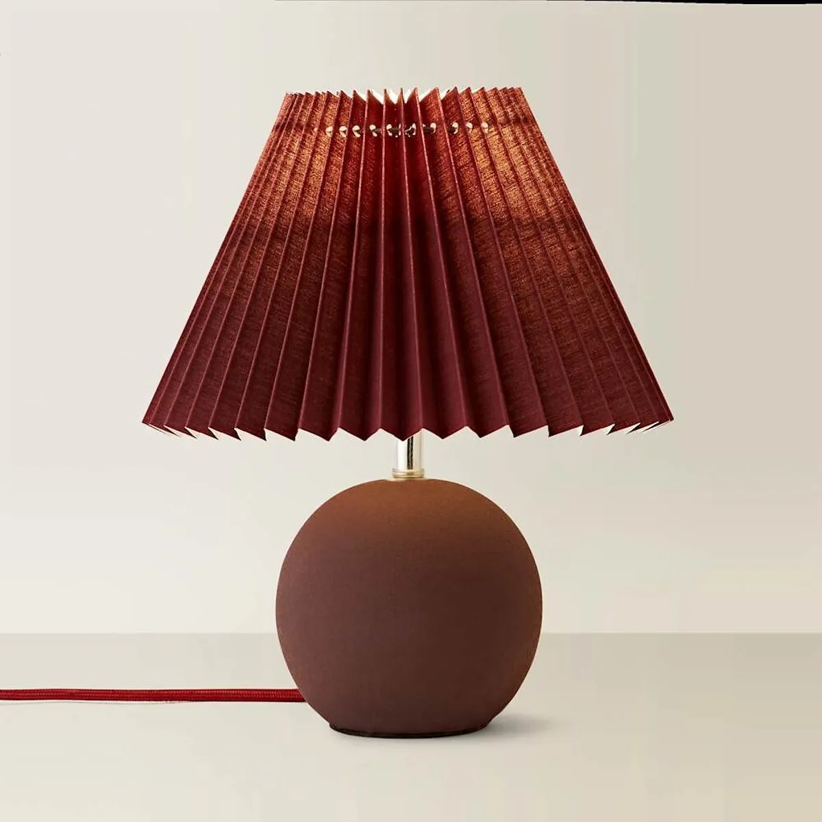 Bennie Origami Table Light - Red, Ceramic alternate view