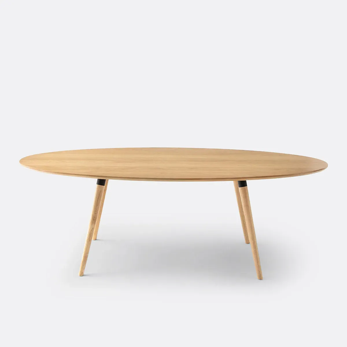 Blutante Oval Dining Table 6-8 Seater - Oak, MDF Veneer alternate view