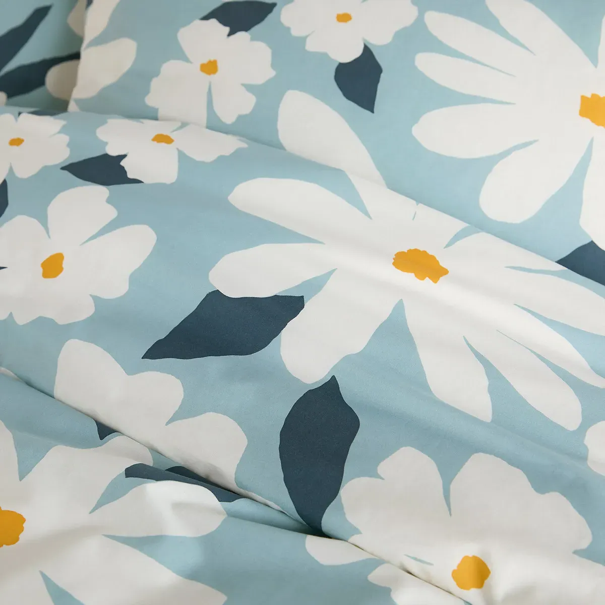 Chandra Duvet Cover Set - Floral Print, Cotton alternate view