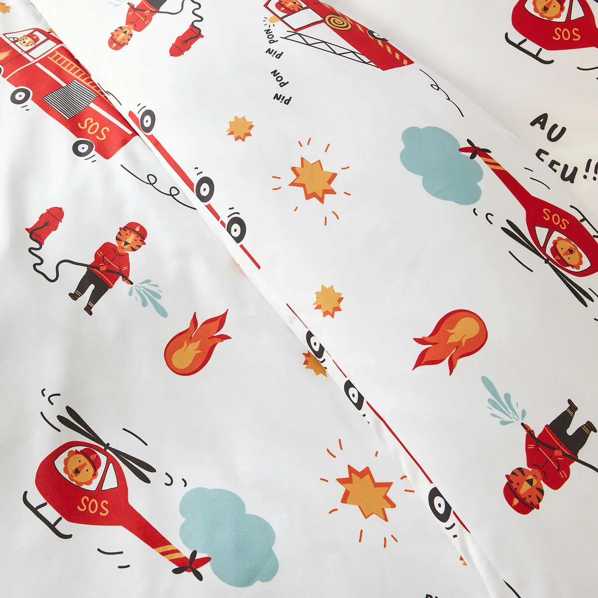 Fire Engine Bed Set with Square Pillowcase - Printed, Microfibre alternate view