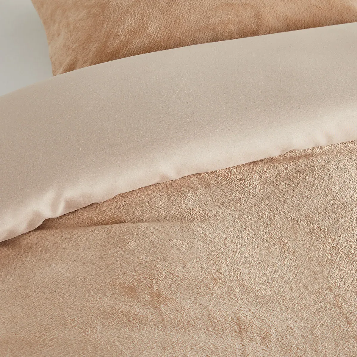 Fluffy Fleece Duvet Cover Set with Rectangular Pillowcase - Natural alternate view