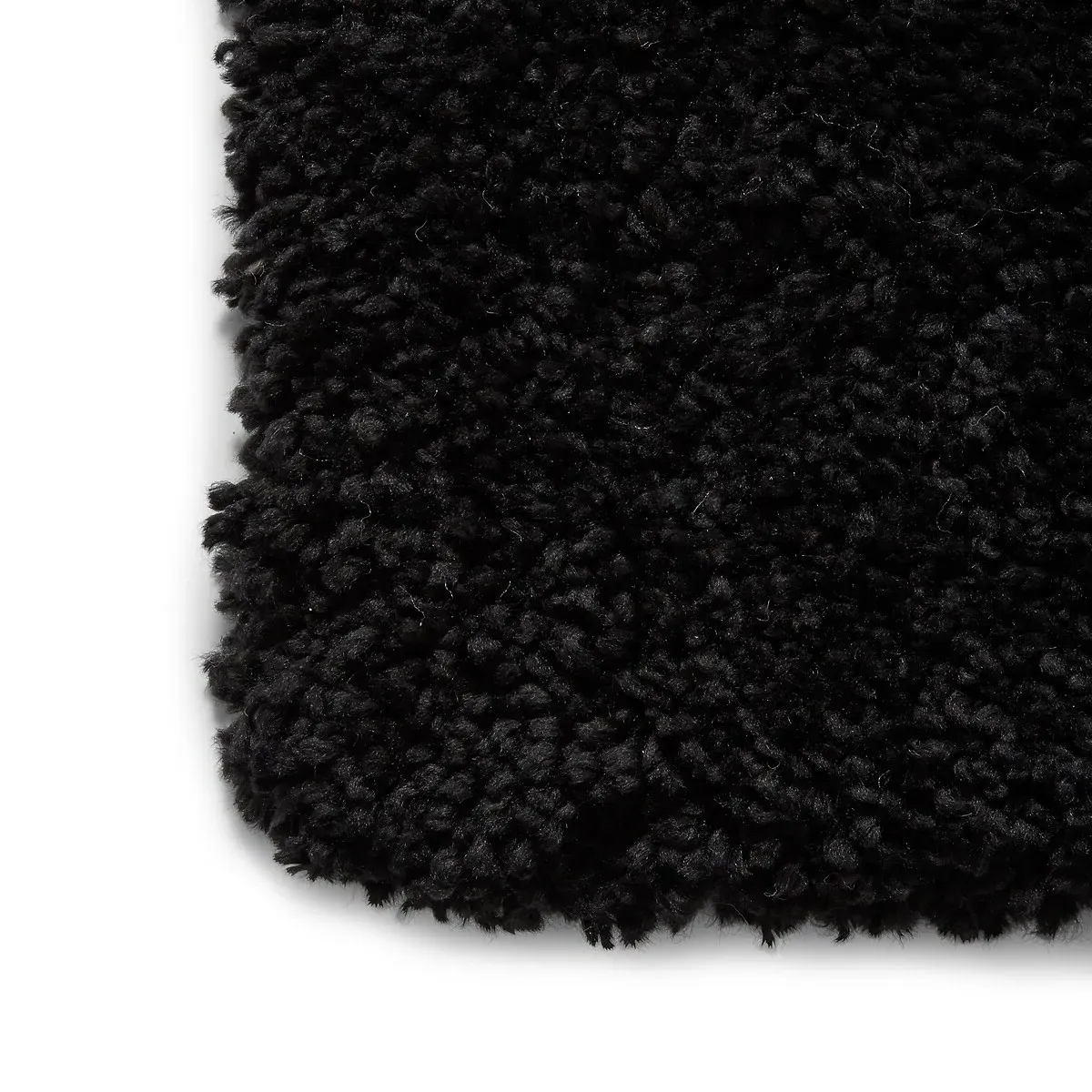 Sierra Shaggy Rug - Black, Polypropylene alternate view