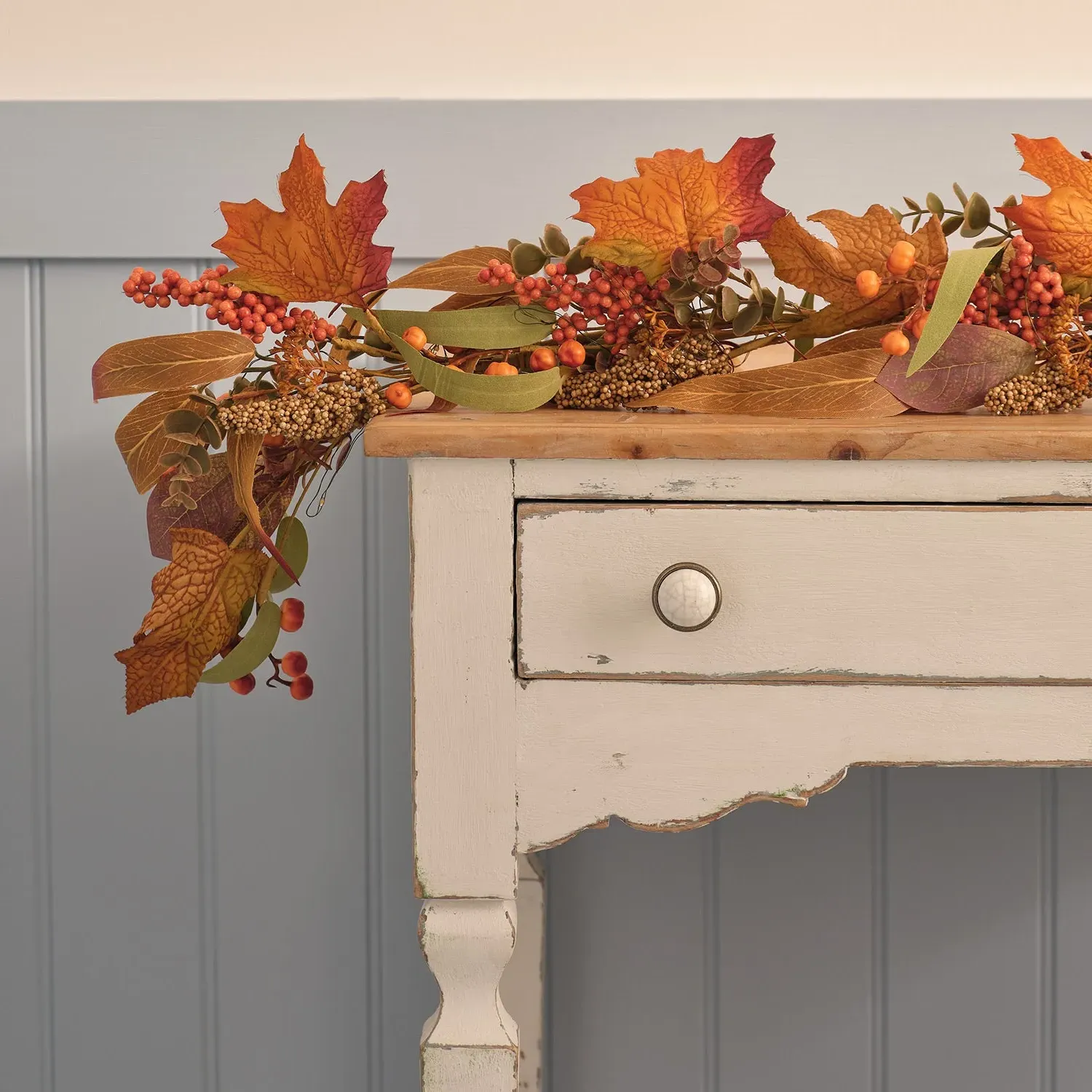 Maple Orchard 1.5m Pre-Lit Autumn Garland - Warm White alternate view