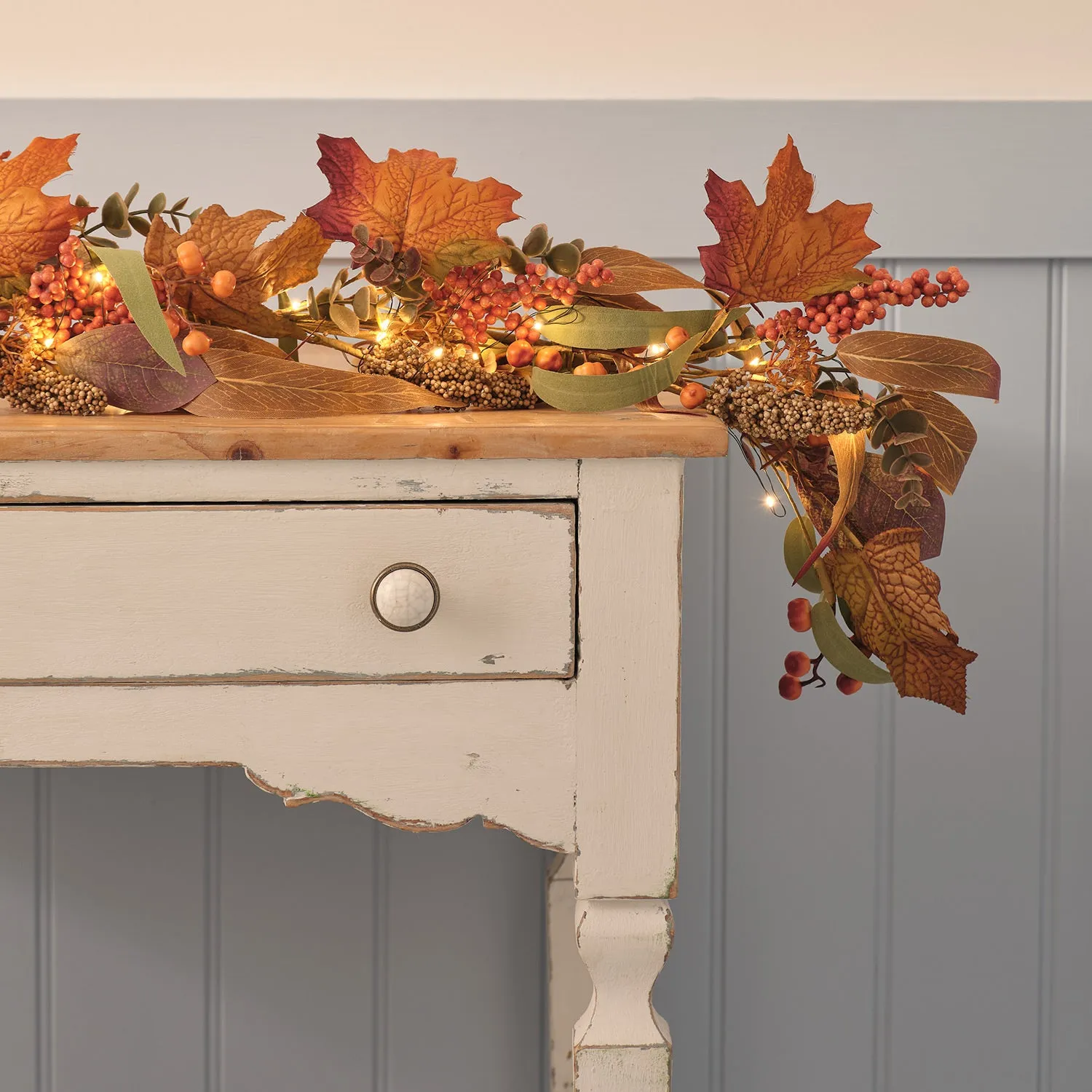 Maple Orchard 1.5m Pre-Lit Autumn Garland - Warm White product