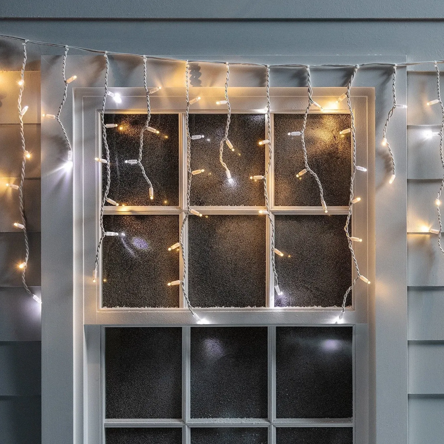 Pro Connect 22m Connectable Icicle Lights - Warm White, White Cable alternate view